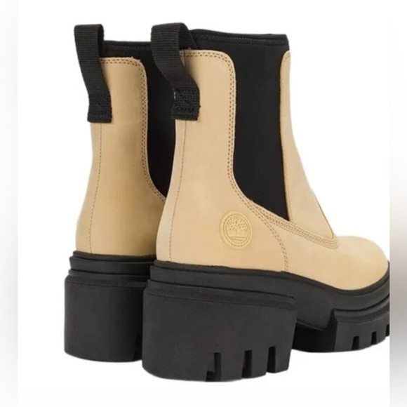 Timberland Everleigh Light Yellow nubuck lug sole side goring Chelsea Boots sz 8 - Picture 5 of 8